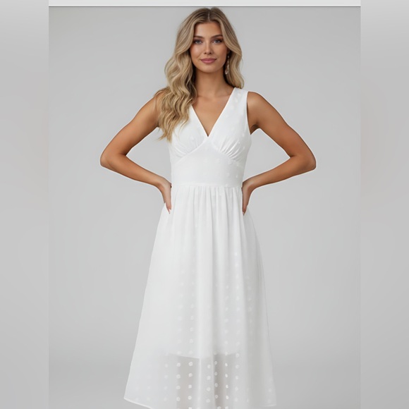 White Swiss Dot Ruched Bust Sleeveless A-line Dress - Picture 1 of 6